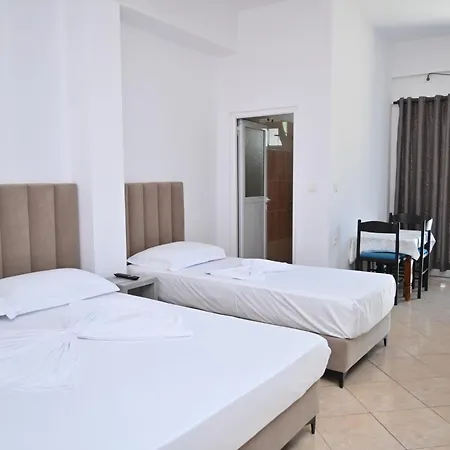 בית הארחה Zeka קסאמיל