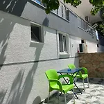 Zeka Гостевой дом